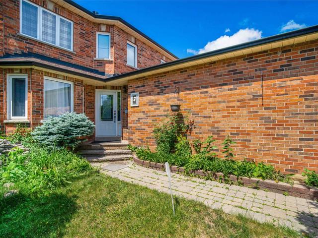 4345 Romfield Cres