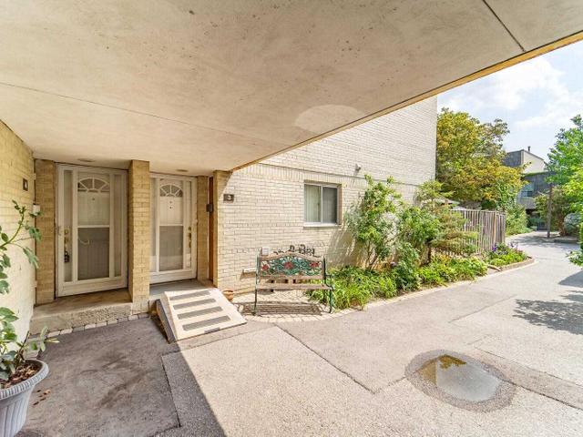 4 - 11 Four Winds Dr