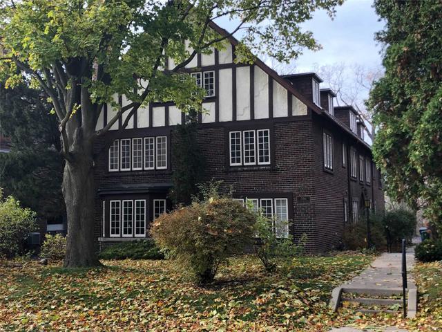 5 - 516 Riverside Dr