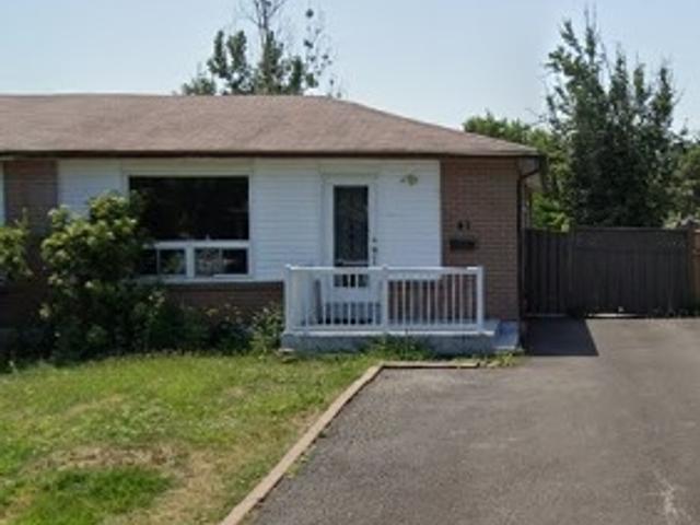 47 Fallingdale Cres