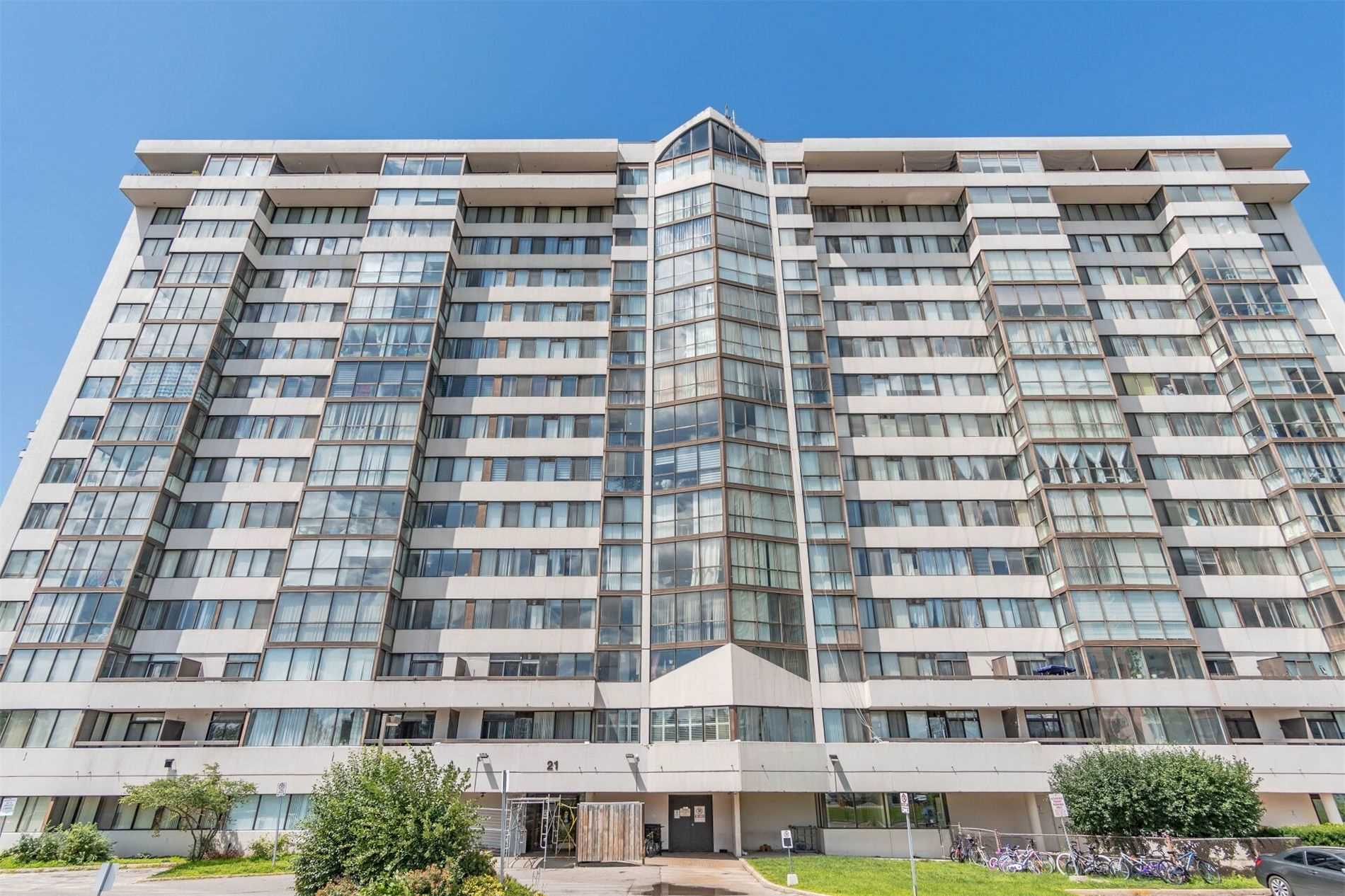301 21 Markbrook Lane, Etobicoke Sold, W5342892 Condos.ca