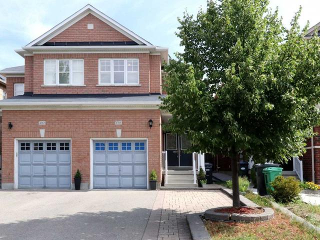 4785 Bluefeather Lane