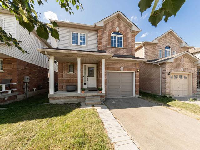 13 Ridgemore Cres