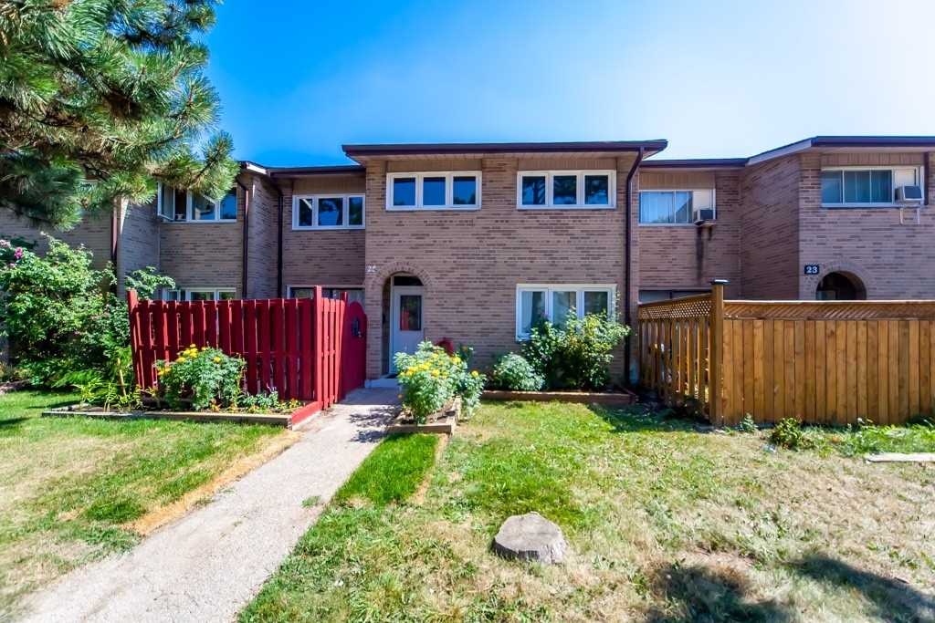 25 75 Driftwood Ave, North York Sold, W5352015 Condos.ca