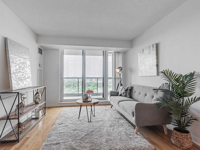 1906 - 235 Sherway Gardens Rd