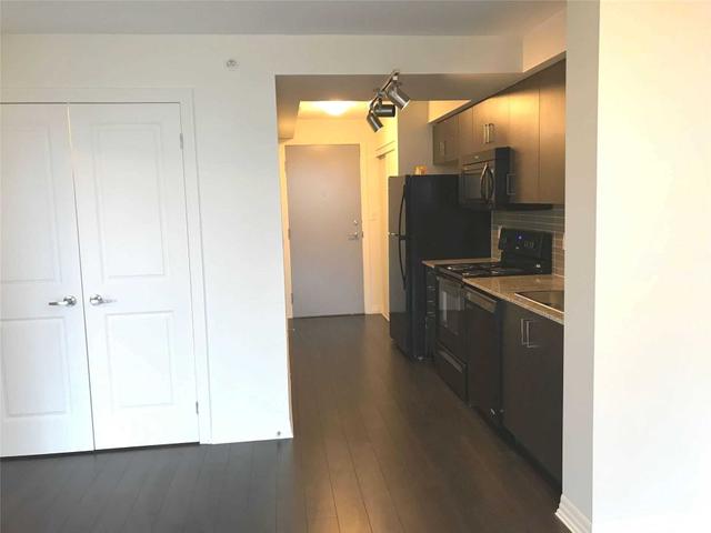 820 - 80 Esther Lorrie Dr