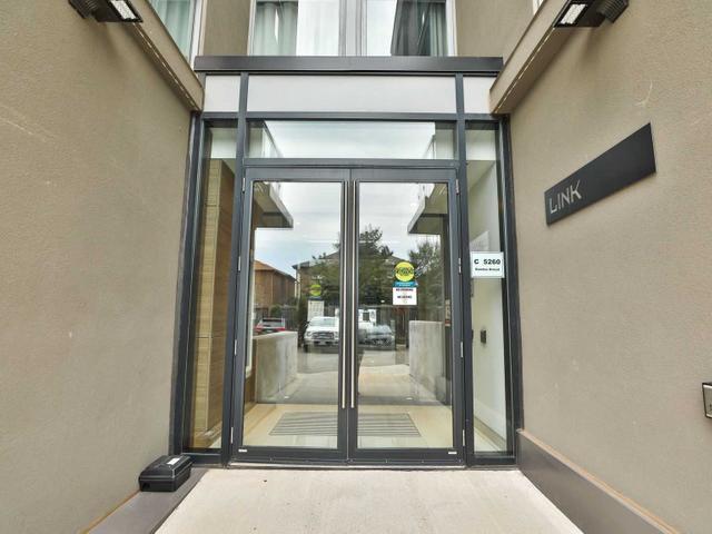 C204 - 5260 Dundas St