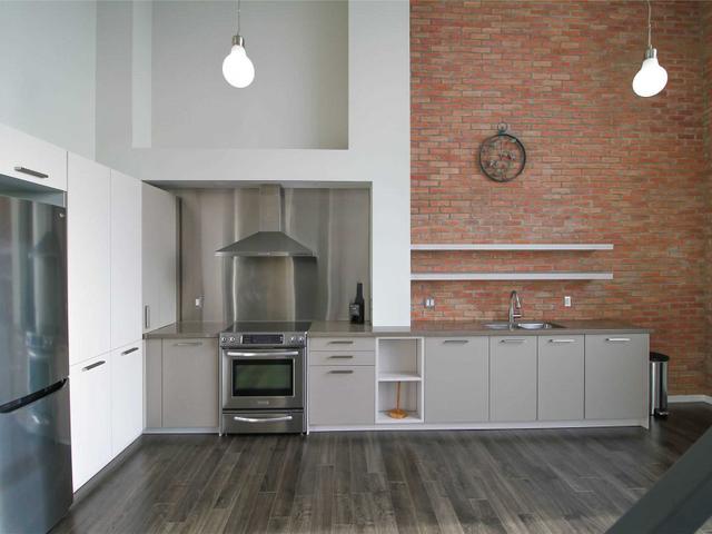 316 - 300 Manitoba St