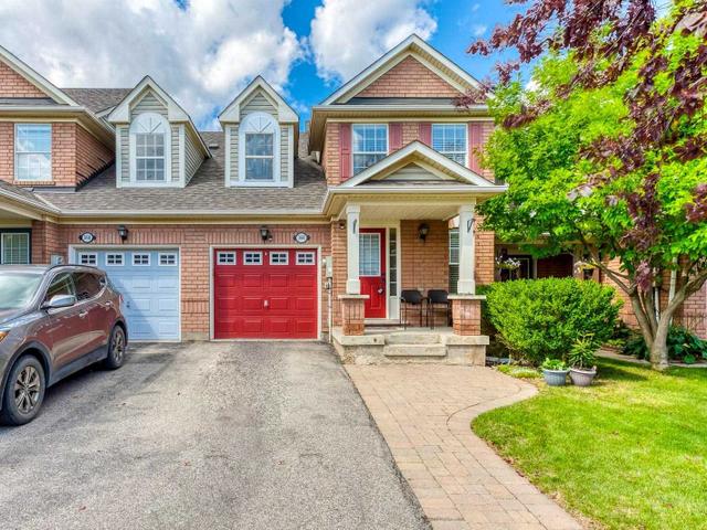 358 Baverstock Cres