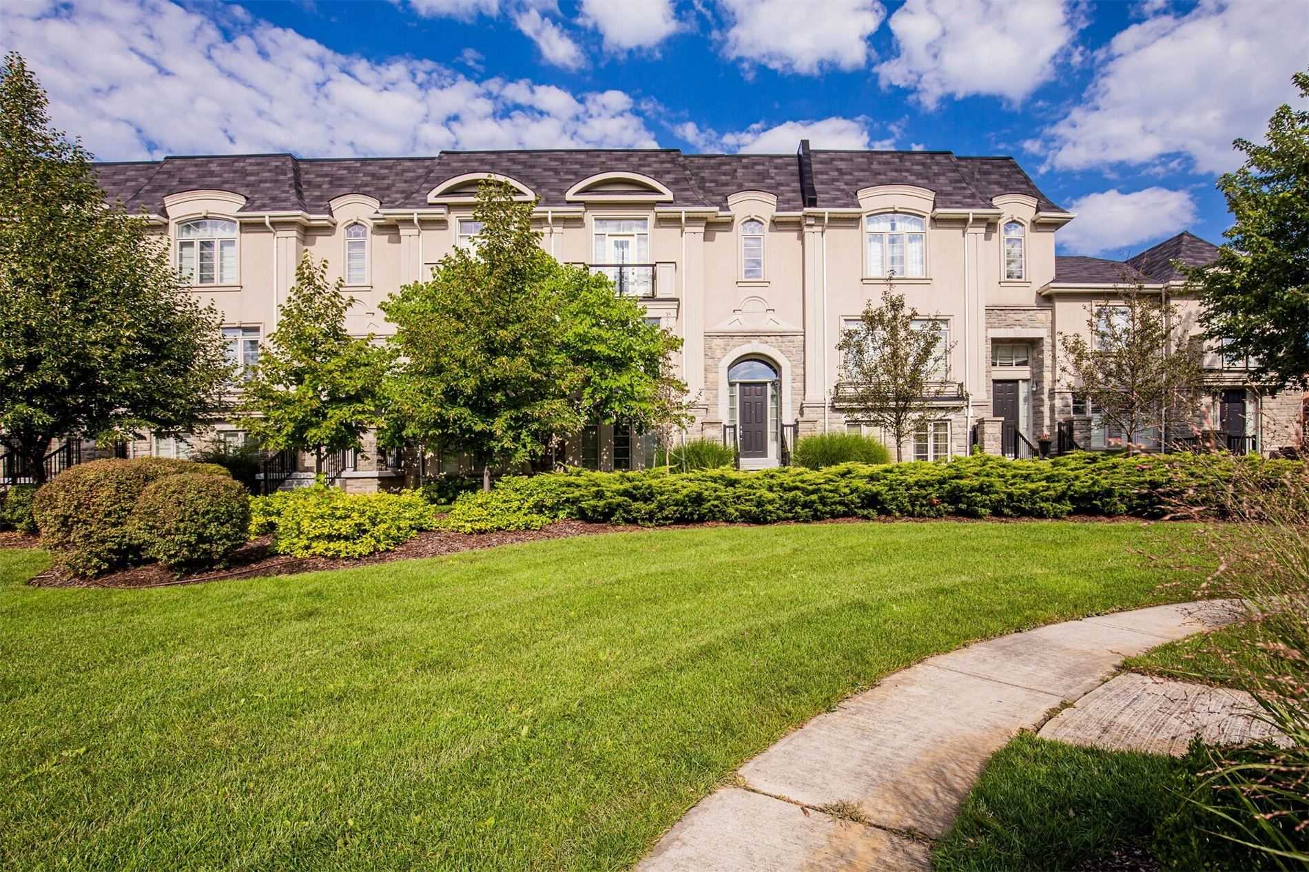 11 4135 Shipp Dr N, Mississauga Sold, W5368013 Condos.ca