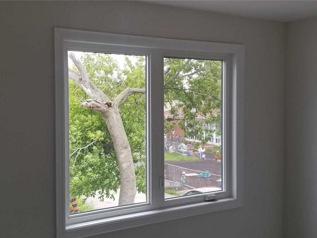 2 - 3481 Lakeshore Blvd W