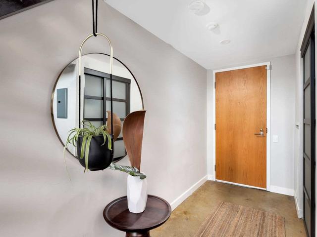 101 - 369 Sorauren Ave