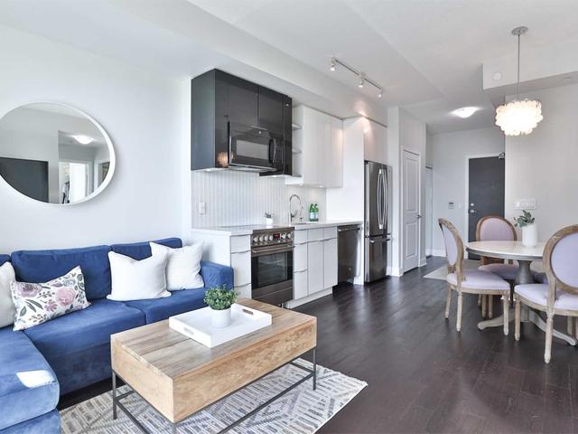 1602 - 33 Shore Breeze Dr