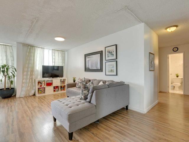 1007 - 940 Caledonia Rd