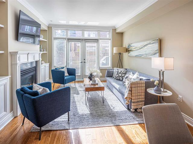 37B Fieldway Rd
