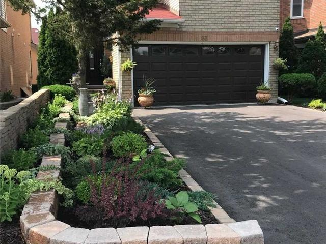 63 Blue Spruce St