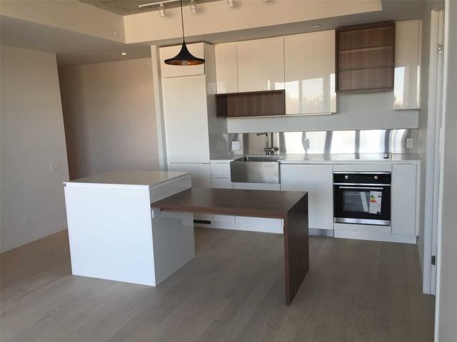 514 - 383 Sorauren Ave