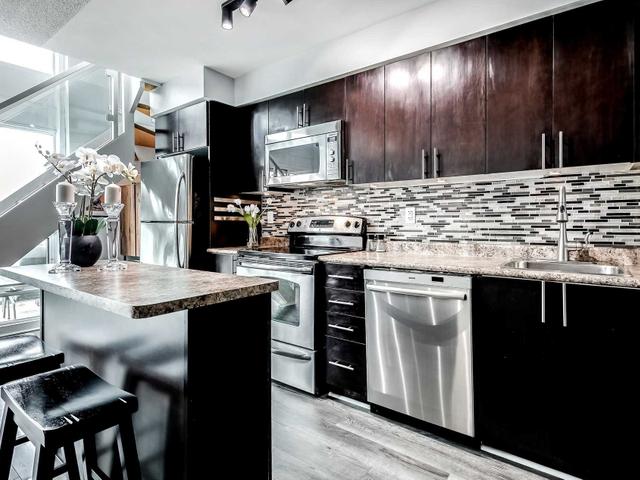 2309 - 155 Legion Rd N