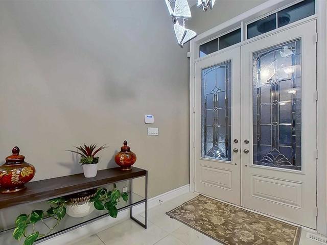 73 Threshing Mill Blvd