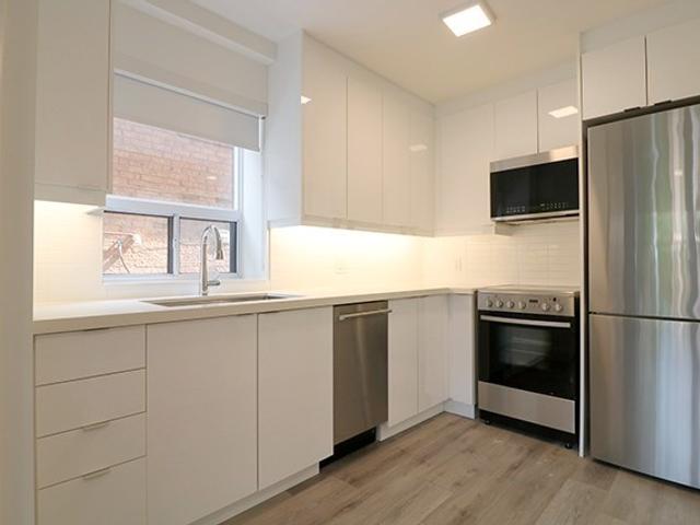 1 - 131 Lake Cres