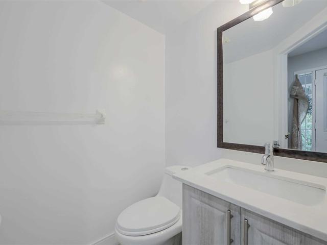 5869 Chalfont Cres E