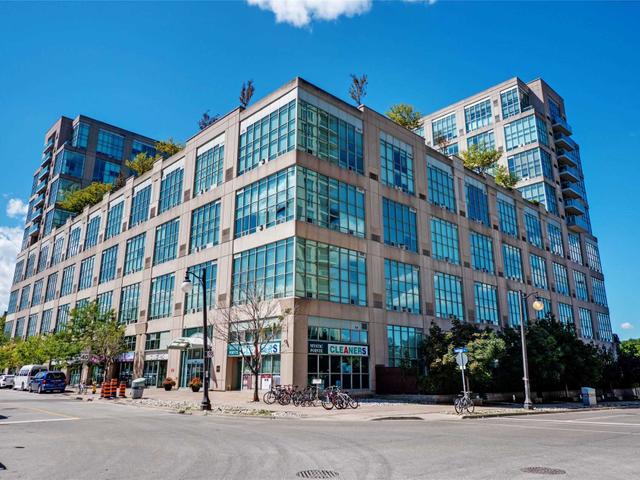 212 - 300 Manitoba St