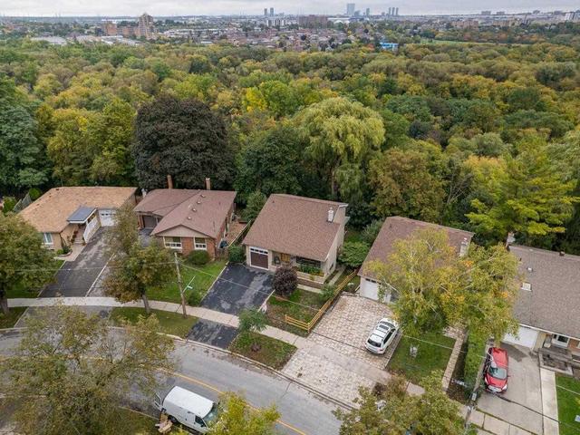 46 Barkwin Dr
