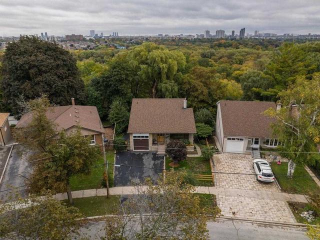 46 Barkwin Dr