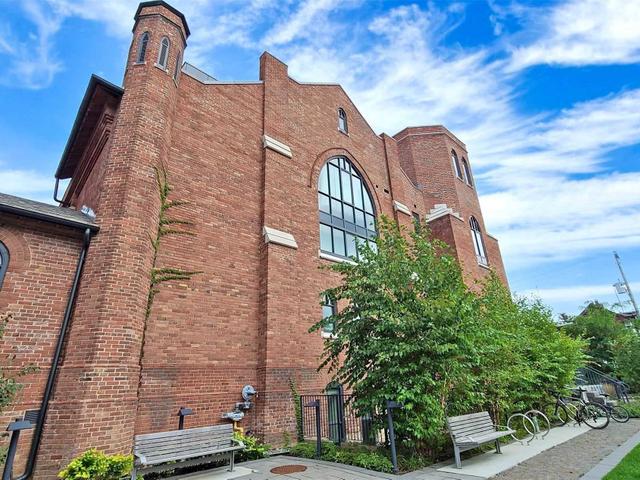 PH305 - 243 Perth Ave