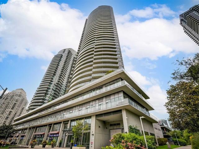 1704 - 2230 Lake Shore Blvd W