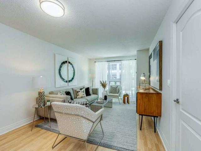 217 - 2121 Lake Shore Blvd W