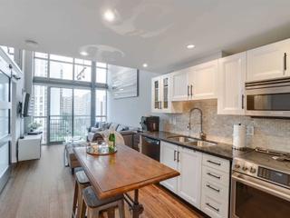 818 - 2 Fieldway Rd