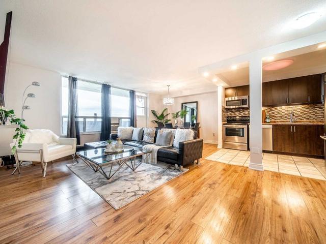 2203 - 3390 Weston Rd