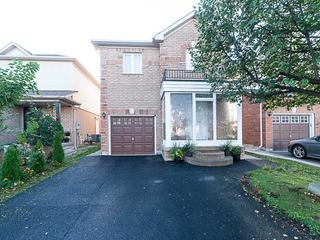 81 Ridgemore Cres