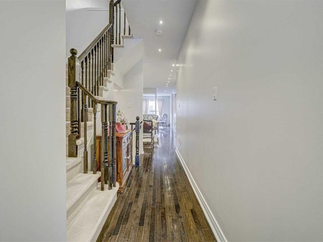 2449 Old Brompton Way