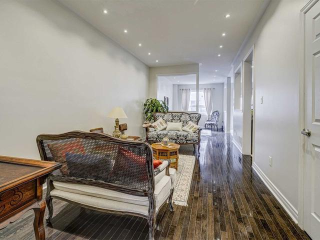 2449 Old Brompton Way