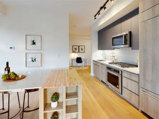 214 - 430 Roncesvalles Ave