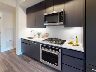 307 - 430 Roncesvalles Ave
