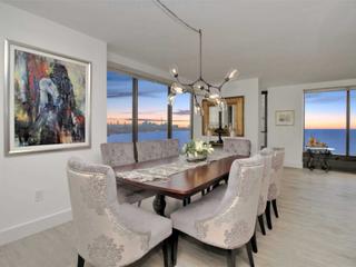 2401 - 2045 Lake Shore Blvd W