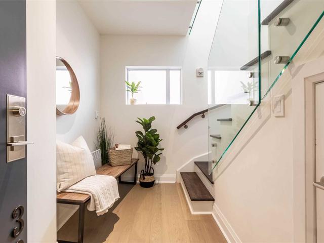 PH305 - 243 Perth Ave