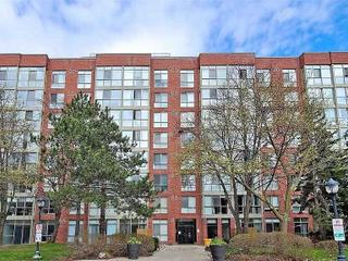 855 - 24 Southport St