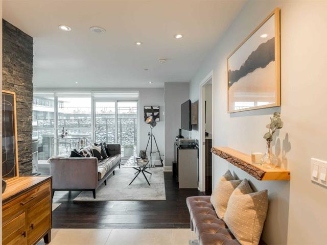 510 - 33 Shore Breeze Dr