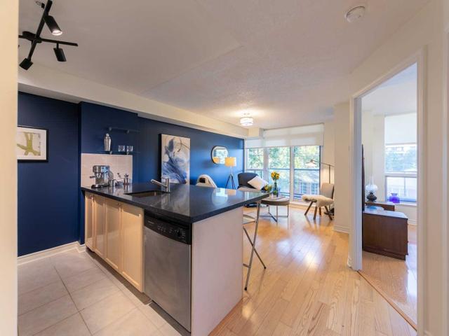 306 - 70 High Park Ave