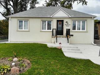 86 Heathrow Dr