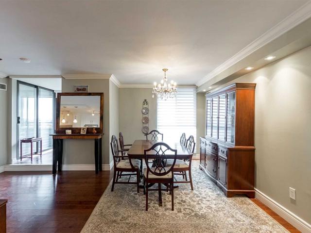 1005 - 1300 Mississauga Valley Blvd