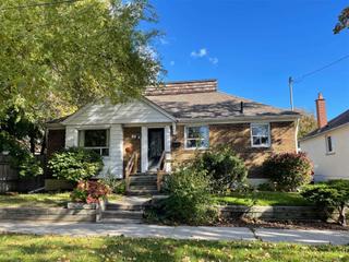 19 Rothsay Ave