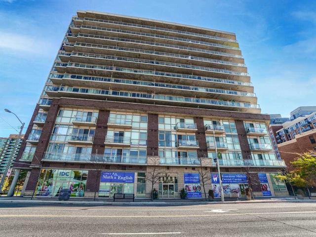 901 - 5101 Dundas St