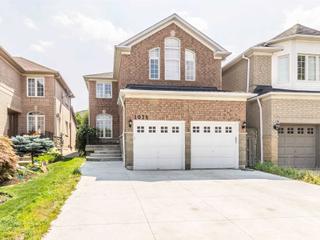 1076 Blueheron Blvd