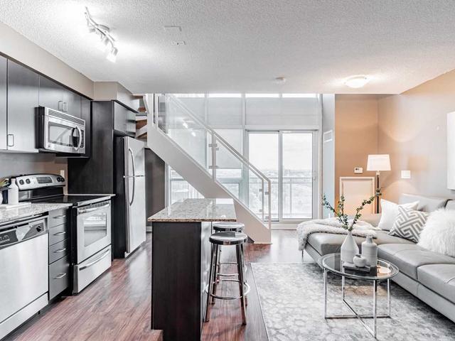 2110 - 155 Legion Rd N