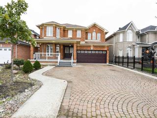 34 Giza Cres